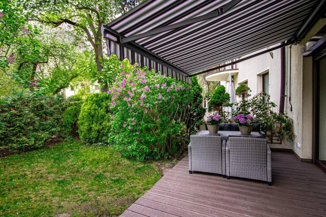 Inpoint 2-Bedrooms Apartment With Private Garden And Free Parking Krasków Eksteriør bilde